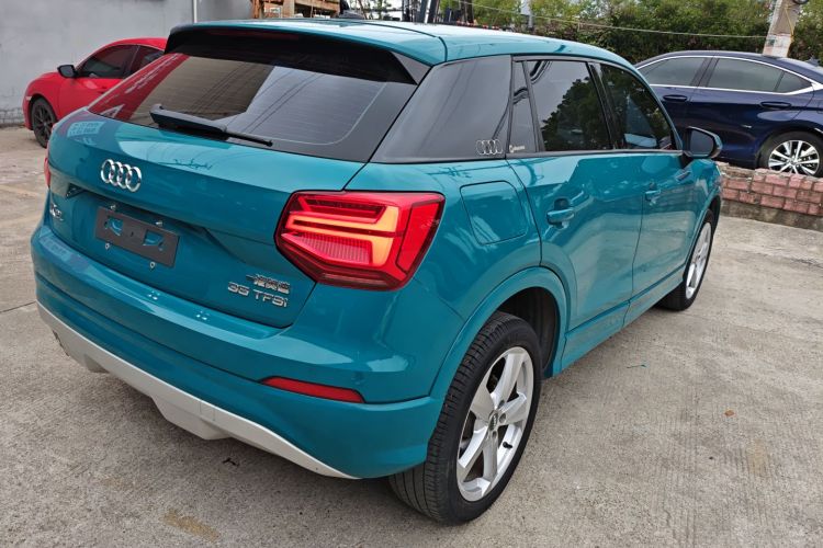 奥迪Q2L 2018款 35 TFSI 时尚致雅型 国VI车身外观6005