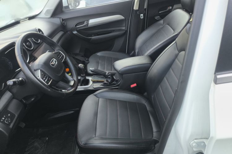 凯翼X3 2019款 1.5L 手动智耀版中控内饰19