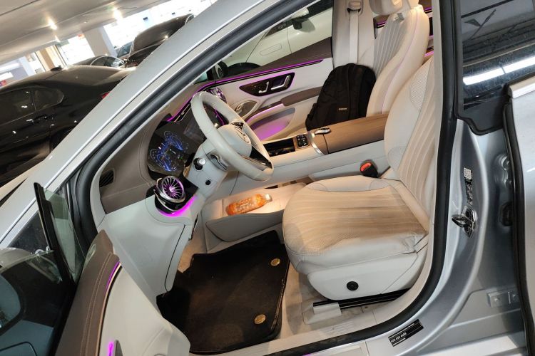 奔驰EQS 2022款 改款 450+ 先锋版中控内饰19