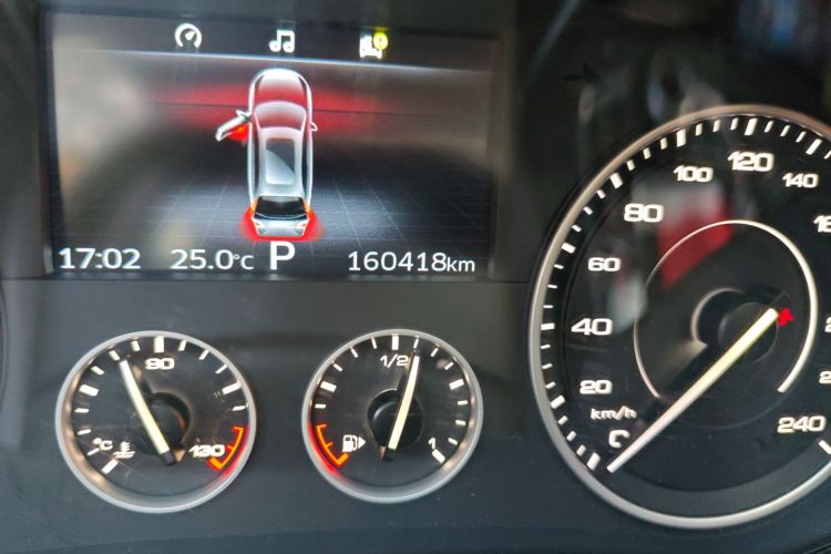 宝沃BX7 2016款 28T 两驱豪华版 5座中控内饰15