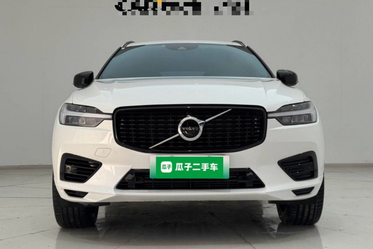 沃尔沃XC60新能源 2022款 T8 插电混动 四驱智远运动版车身外观6001