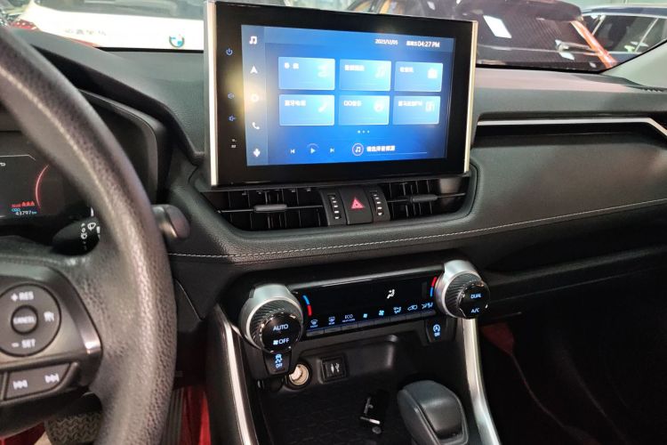 丰田 RAV4荣放 2021款 2.0L CVT两驱风尚版中控内饰16