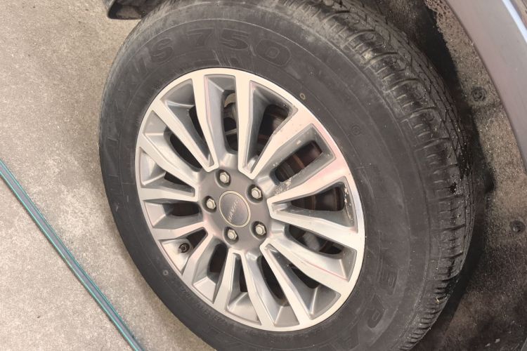 哈弗H6 2015款 运动版 1.5T 自动两驱豪华型车身外观6008