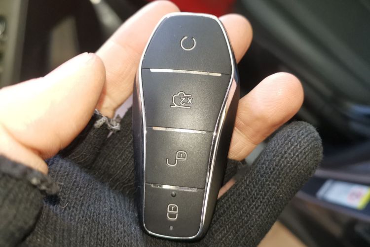 比亚迪 秦PLUS 2025款 DM-i 智驾版 55KM领先型中控内饰11