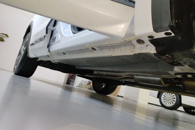 吉利汽车 星越L 2024款 2.0TD 高功自动两驱天际版局部细节9001