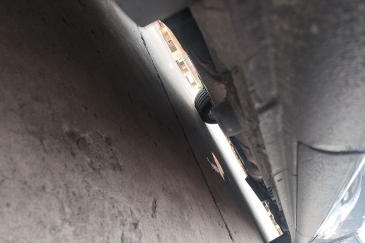 奔驰 威霆 2021款 2.0T 商务版 7座局部细节9002