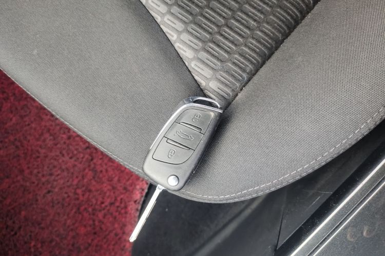 雪铁龙C4L 2014款 1.8L 智驱版 自动劲享型中控内饰11