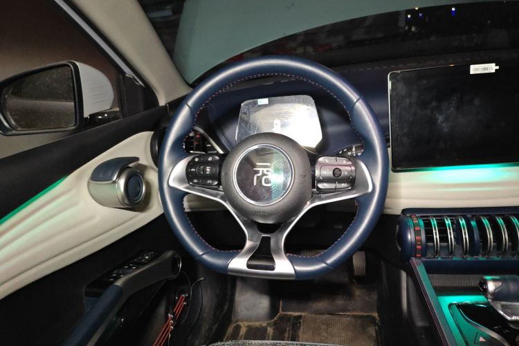 比亚迪 元PLUS 2022款 510KM 旗舰型局部细节13