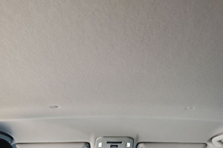 丰田 汉兰达 2024款 2.5L智能电混双擎两驱精英版 5座中控内饰22