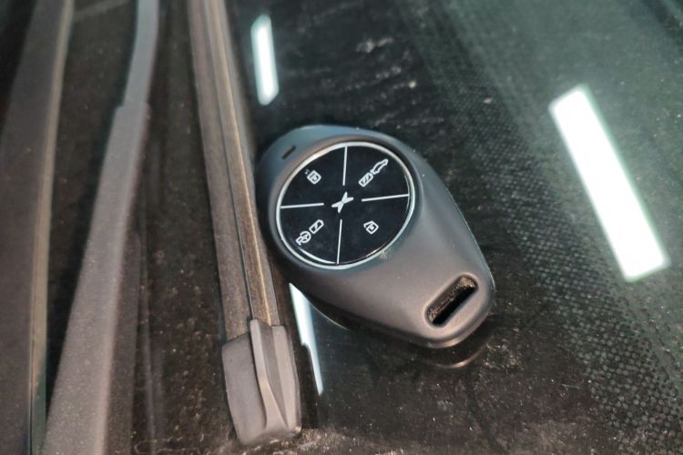 小鹏P7 2020款 586N中控内饰7001