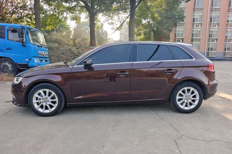 奥迪A3 2016款 Sportback 35 TFSI 领英型车身外观4