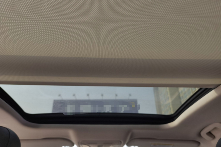 红旗H5 2022款 经典款 1.8T 自动智联旗领版中控内饰22