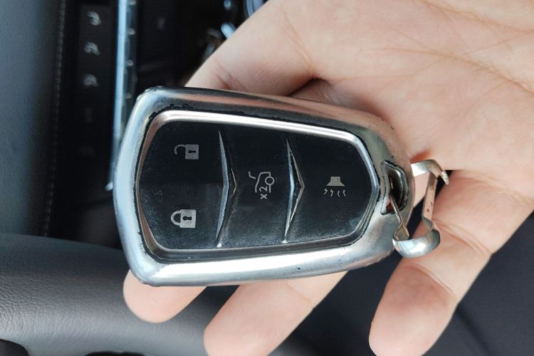 凯迪拉克XT4 2022款 28T 两驱风尚型中控内饰7001