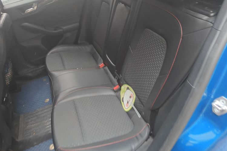 福特 福克斯 2019款 两厢 EcoBoost 180 自动ST Line中控内饰21