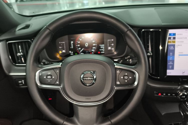 沃尔沃XC60 2021款 T5 四驱智逸豪华版中控内饰13
