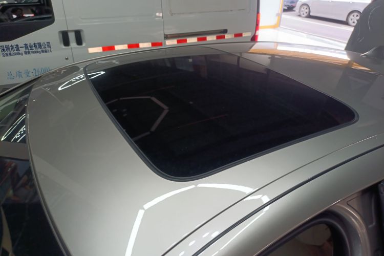 宝马5系 2014款 525Li 豪华设计套装局部细节57