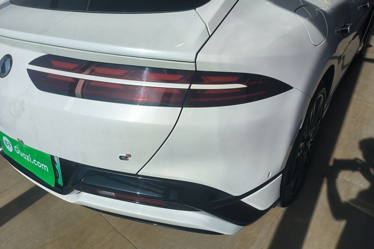 腾势Z9GT 2024款 1100四驱Ultra版车身外观6006