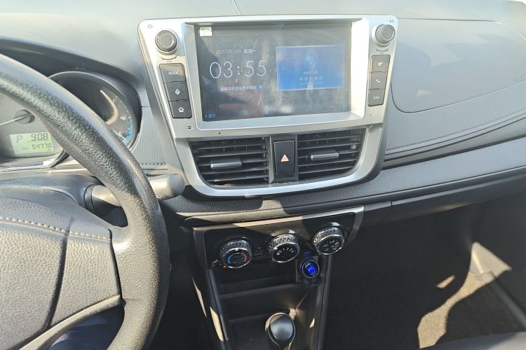 丰田 YARiS L 致炫 2016款 改款 1.5E CVT魅动版中控内饰16