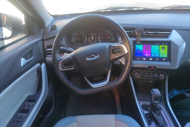 奇瑞 瑞虎3X 2022款 钻石版 1.5L CVT精英版中控内饰13