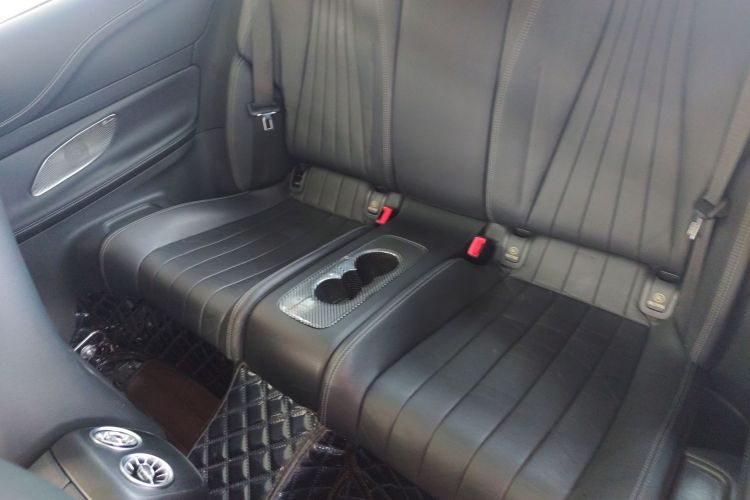 奔驰E级(进口) 2019款 E 300 轿跑车中控内饰7004
