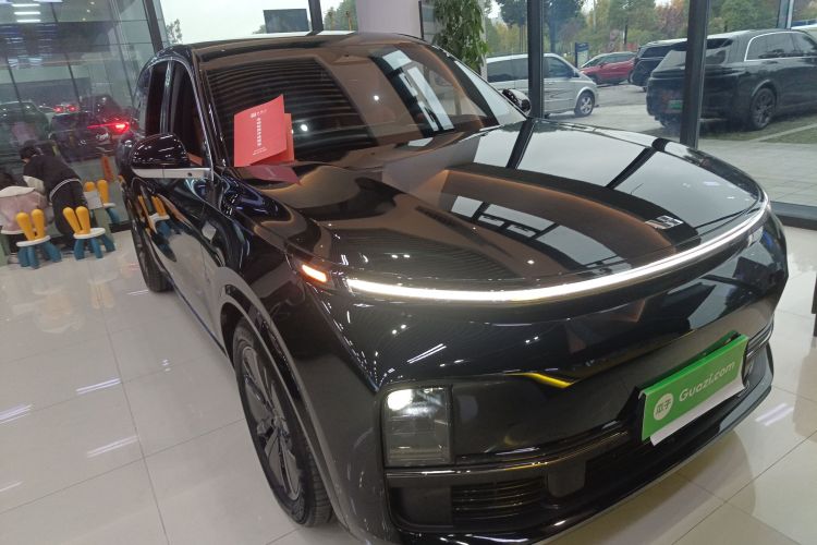 理想汽车 理想L8 2024款 Pro车身外观3