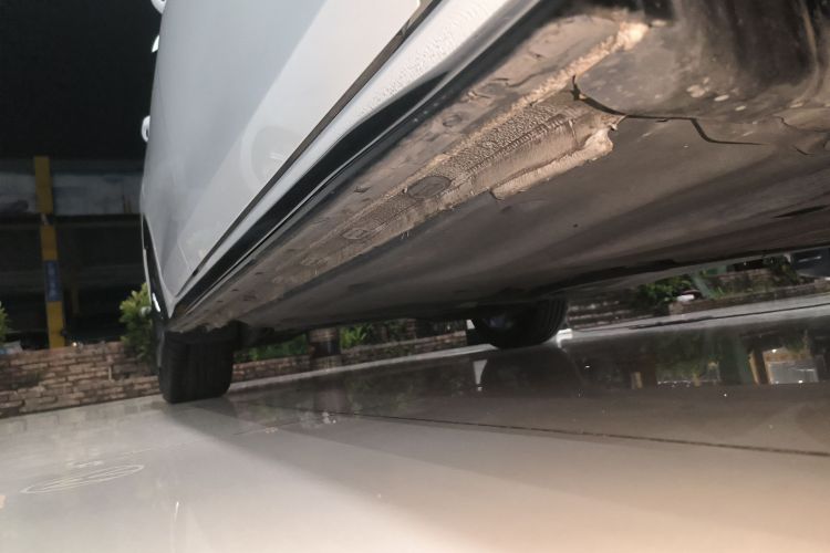 大众 高尔夫 2023款 改款 280TSI DSG R-Line Lite局部细节9001