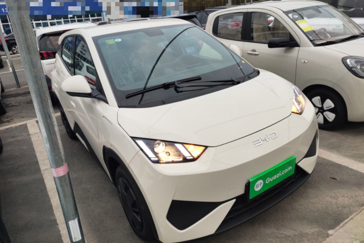 比亚迪 海鸥 2025款 305km 活力版车身外观3