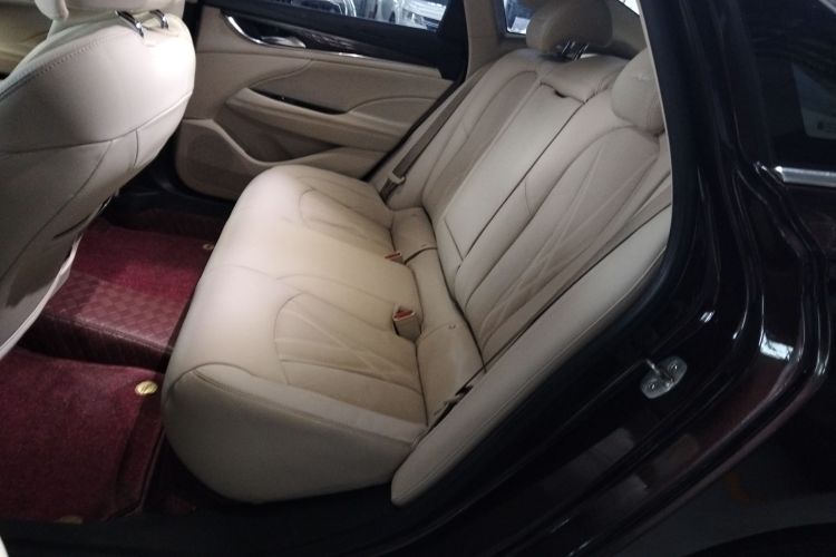 别克 君越 2022款 Avenir艾维亚 先享型中控内饰7004