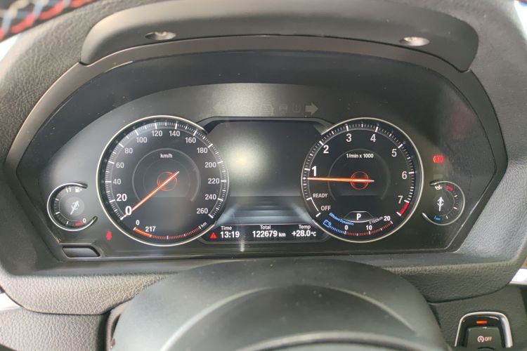 宝马3系 2018款 320Li M运动曜夜版局部细节14