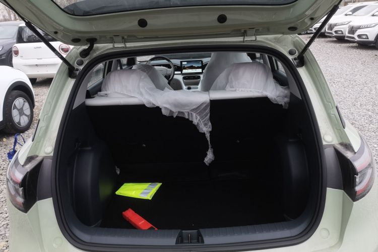 吉利银河 星愿 2026款 310km 青春版机舱底盘23