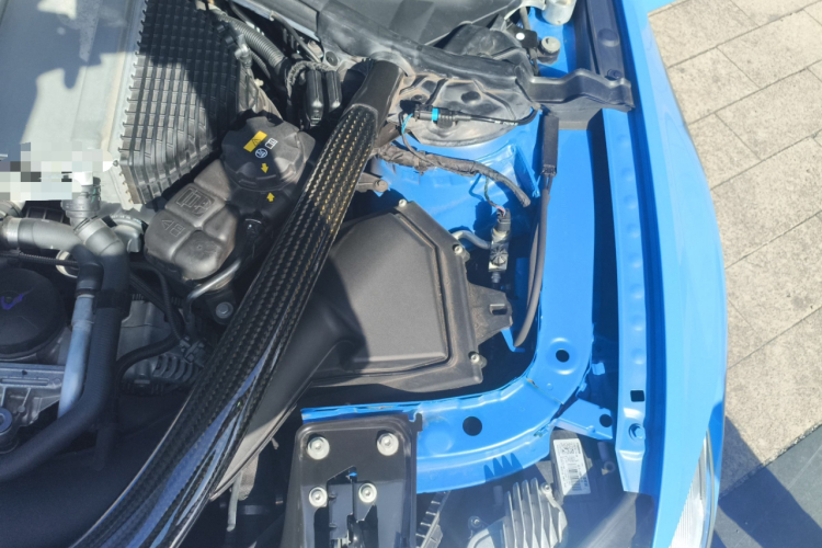 宝马M4 2018款 M4敞篷轿跑车车迷限量版局部细节9007