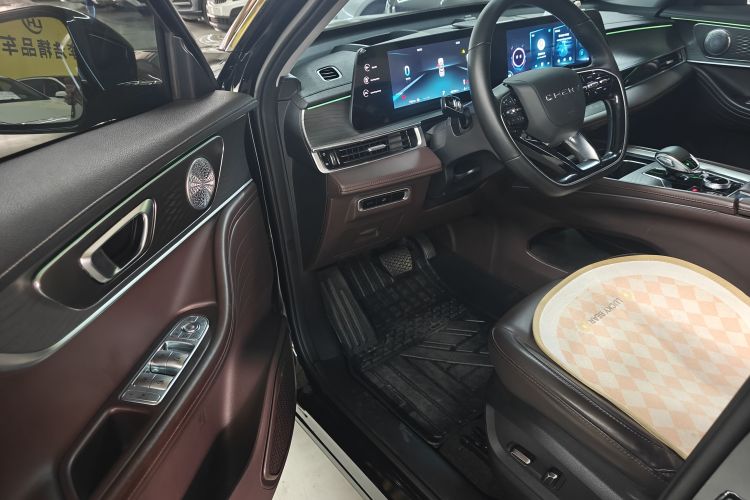 奇瑞 瑞虎8 PRO 2022款 290T 两驱浩瀚版 5座中控内饰19
