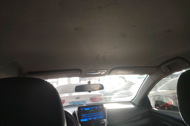 丰田 威驰FS 2017款 1.5L CVT锋驰版局部细节22