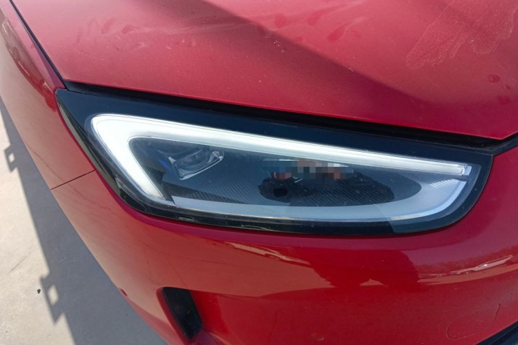 鸿蒙智行 问界M5 2024款 增程 Max RS 四驱高阶智驾版车身外观8