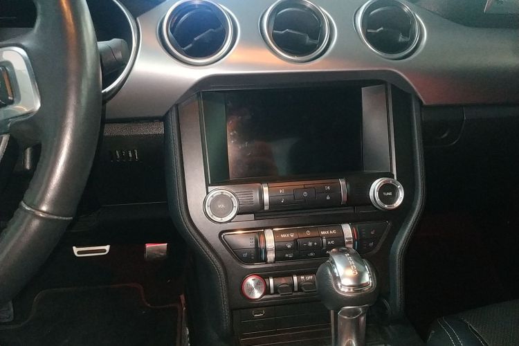 福特 Mustang 2021款 2.3T EcoBoost中控内饰16