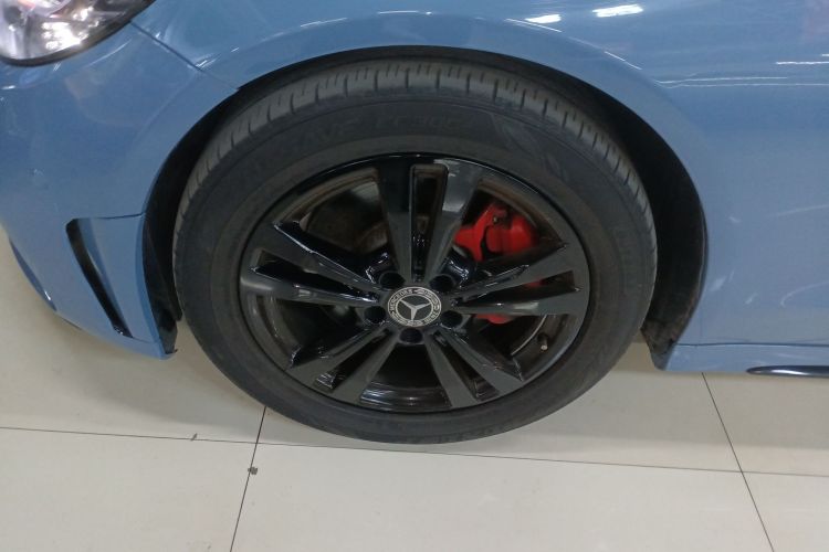 奔驰C级 2019款 C 260 运动版车身外观6007