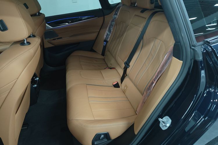 宝马6系GT 2022款 630i M运动套装中控内饰21