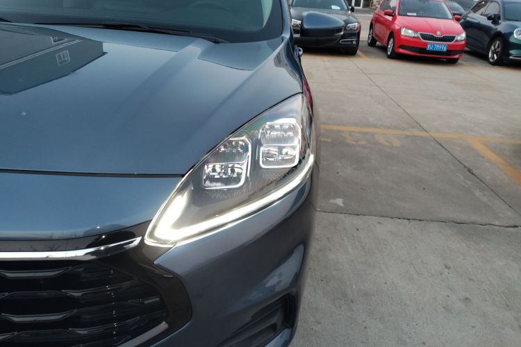 福特 锐际 2024款 EcoBoost 245 两驱耀享款局部细节36