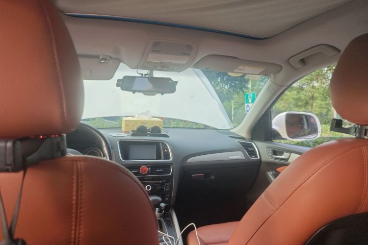 奥迪Q5 2013款 40 TFSI 进取型局部细节22