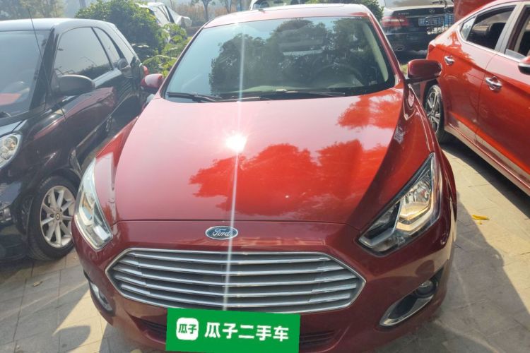 福特 福睿斯 2017款 幸福版 1.5L 自动时尚型车身外观2