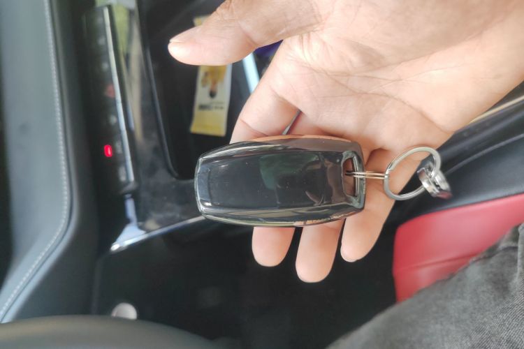 哈弗H6 2022款 第三代 1.5T 自动两驱Pro中控内饰11