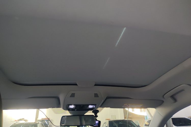 大众 2023款 凌渡L 280TSI DSG酷辣版中控内饰22