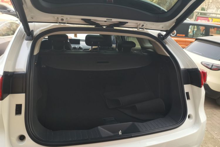 魏牌 VV7 2017款 2.0T 超豪型局部细节23