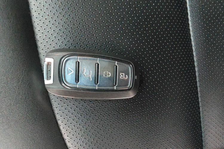 吉利汽车 帝豪GL 2019款 1.4T CVT精英智享版中控内饰11