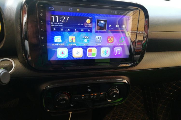 荣威 科莱威CLEVER 2021款 302km新四座超能版中控内饰16