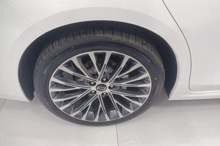 奔腾B70 2024款 龙腾版 1.5T 领创型车身外观56