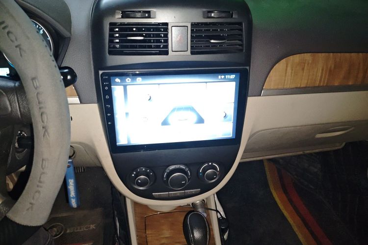 别克 凯越 2015款 1.5L 自动经典型中控内饰16