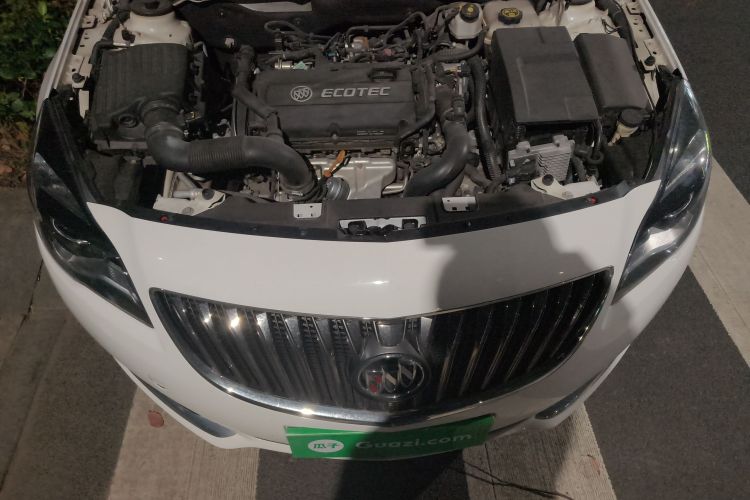 别克 君威 2015款 1.6T 精英技术型局部细节24