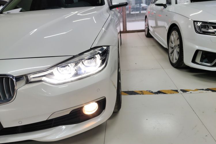 宝马3系 2019款 320Li 时尚型局部细节36