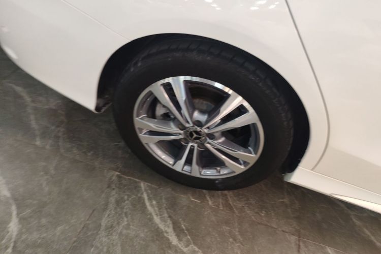 奔驰C级 2021款 C 200 L 时尚型运动版车身外观56